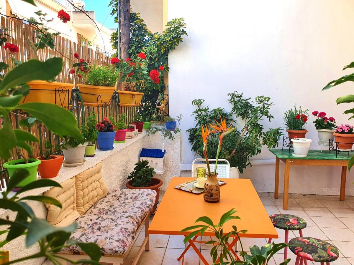 Casa Bonita, House With Private Entrance And Garden, Between Center And Sea Athens Exterior photo